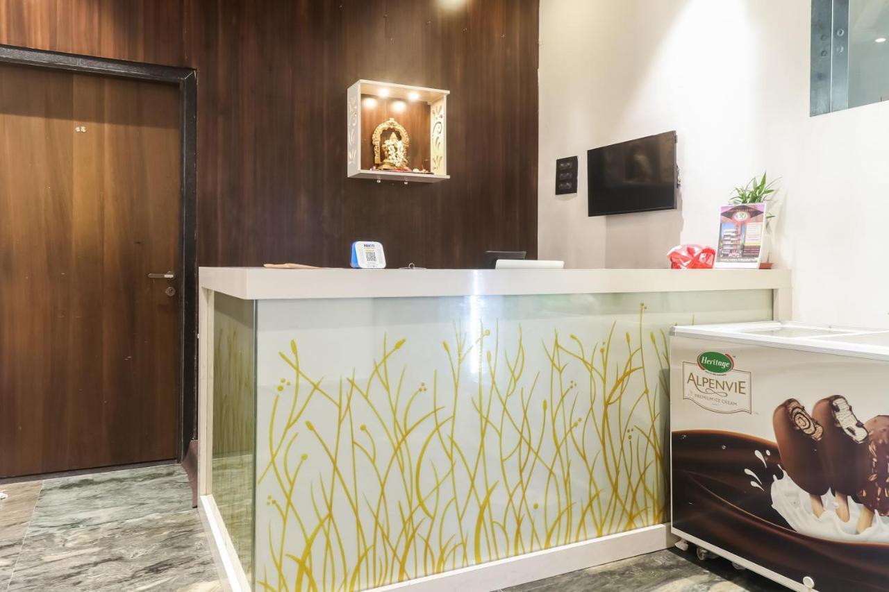 Hotel Oyo Townhouse 785 Sree Vinayaka Grand Anantapur Exterior foto